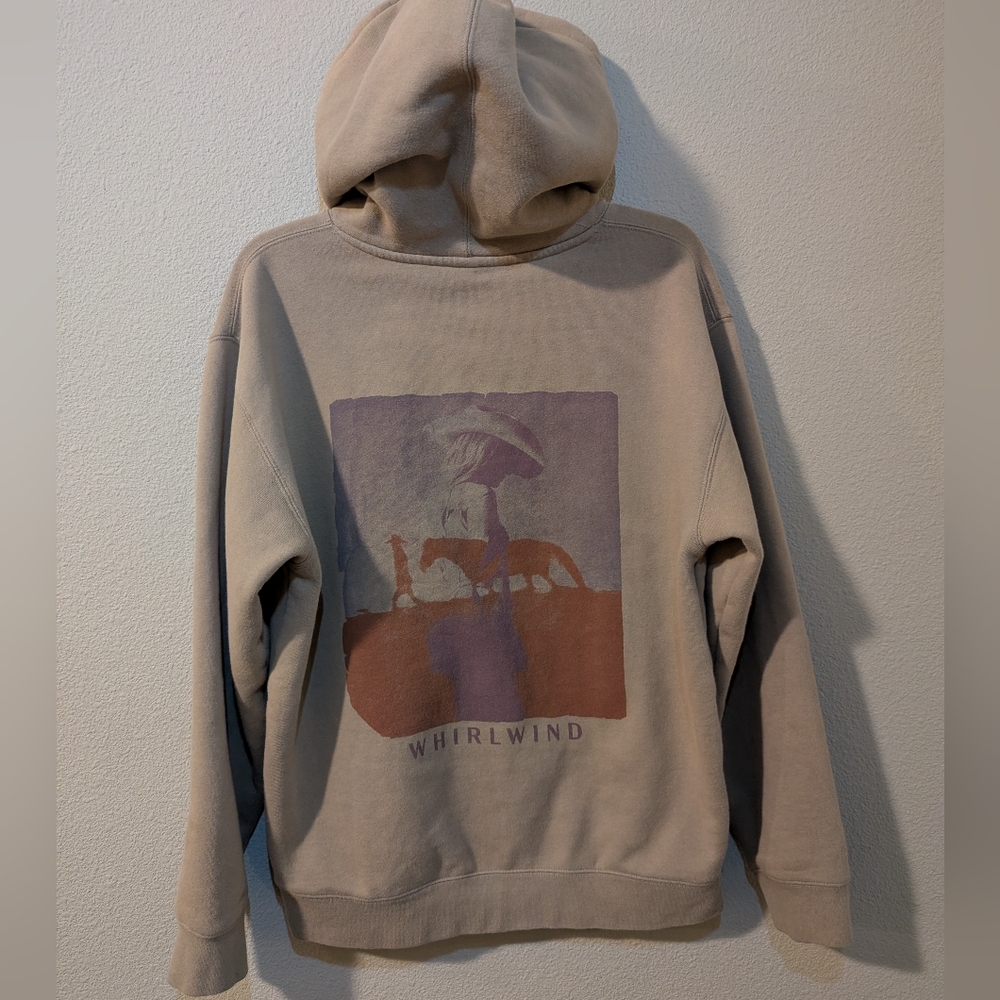 Lainey Wilson Whirlwind Size Medium Tan Graphic Hoodie - Picture 3 of 6